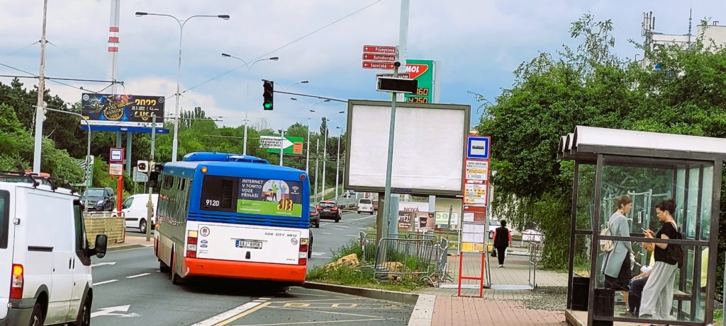 Kampaň Nordic Telecom na formátu Zadní okno