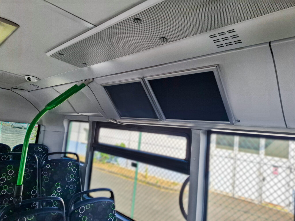 Papierové letáky v rámci udržateľnosti nahradia digitálne LCD monitory